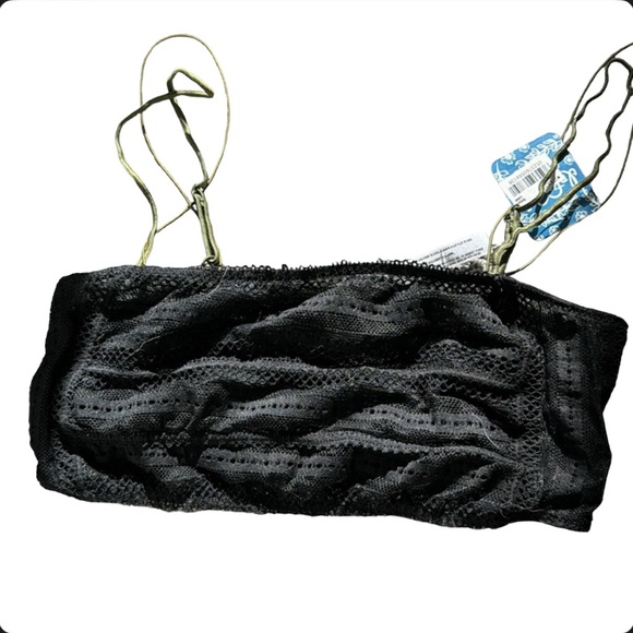 NWT 2 for 1! Free people top with navy green straps plus an extra bonus top! - Picture 4 of 9